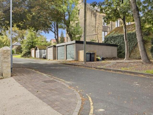 Property for sale in Huddersfield, Kirklees