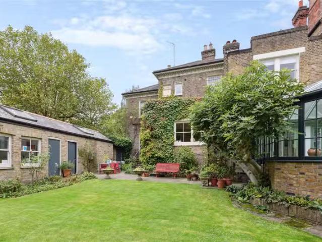 House for sale in Wandsworth, Earlsfield