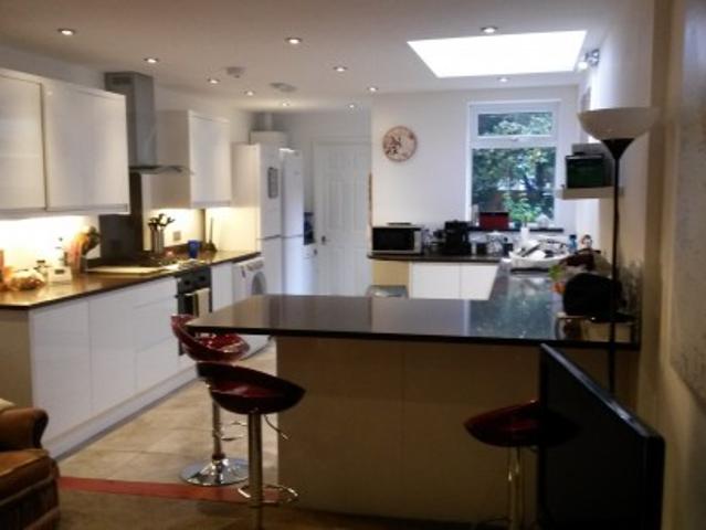 Apartment for rent in Pownall Park, Wilmslow