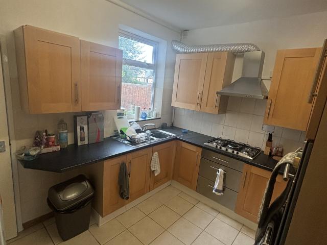 House for rent in Newtown, Reading