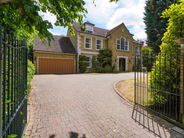 House for rent in Whiteley Village, Blackhills