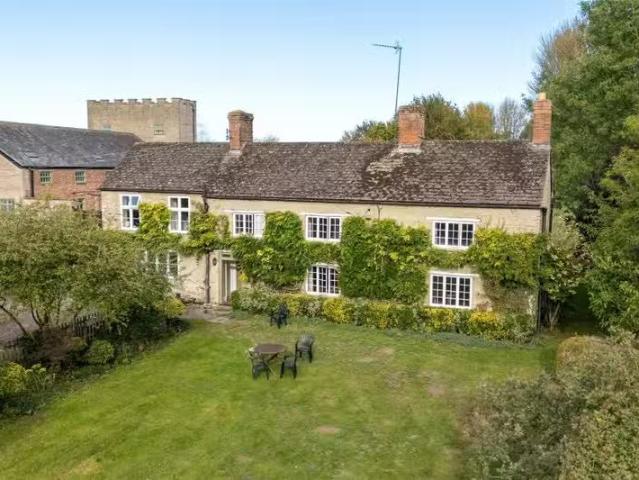 House for rent in Evershot, Oxfordshire