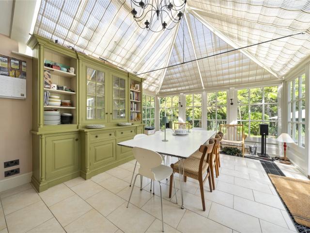 Studio for rent in Surbiton, Greater London