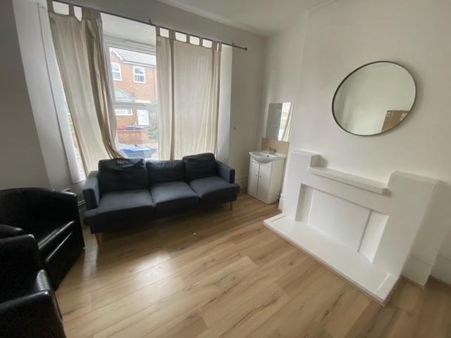 House for rent in St. Mildred's, The Bridge