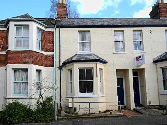 Apartment for rent in St Clement's, The Slade