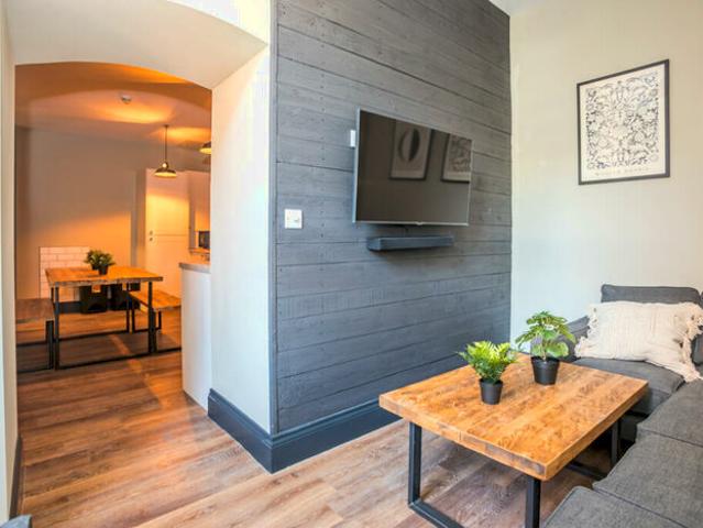 Apartment for rent in Bede Island, Old Wharf