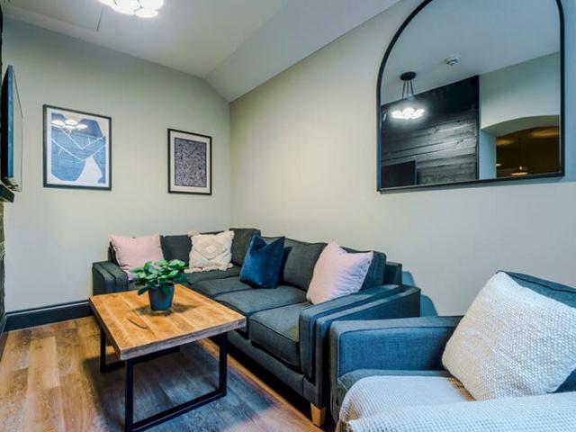 Apartment for rent in Bede Island, Old Wharf