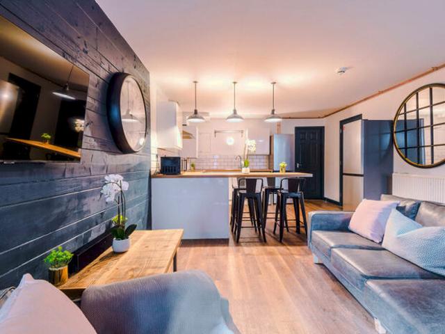 Apartment for rent in Bede Island, Old Wharf