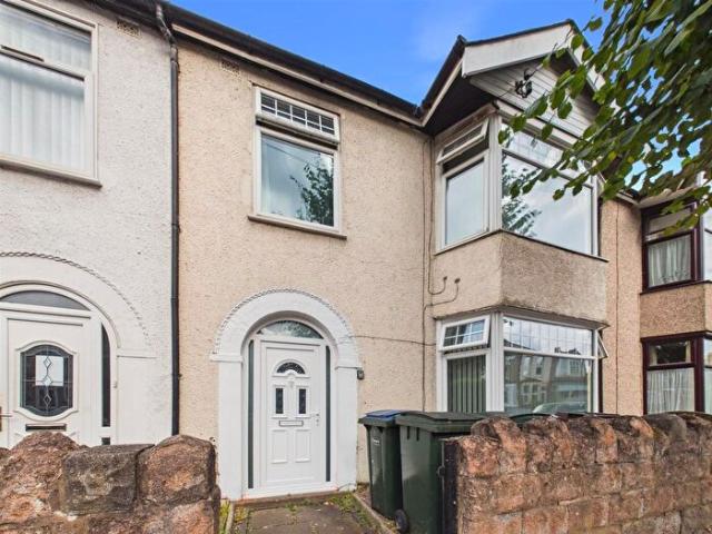 Apartment for rent in Chapelfields, West Midlands