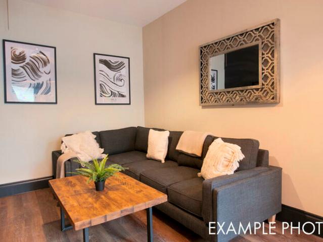 Apartment for rent in Bede Island, Old Wharf