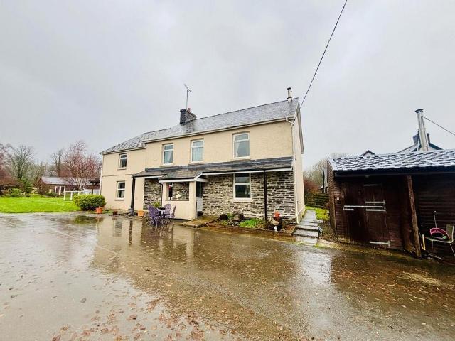 Land for sale in Lampeter
