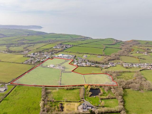 Land for sale in Ffos-y-ffin, Wales