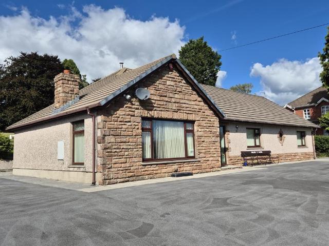 Bungalow for sale in Manordeilo and Salem, Manordeilo