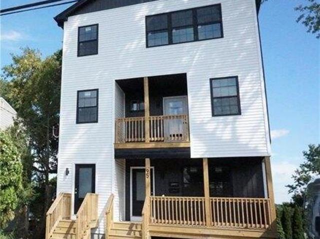 House for sale in Providence, Providence County