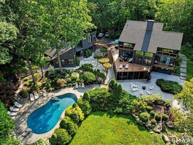 House for sale in Ridgefield, Western Connecticut Planning Region