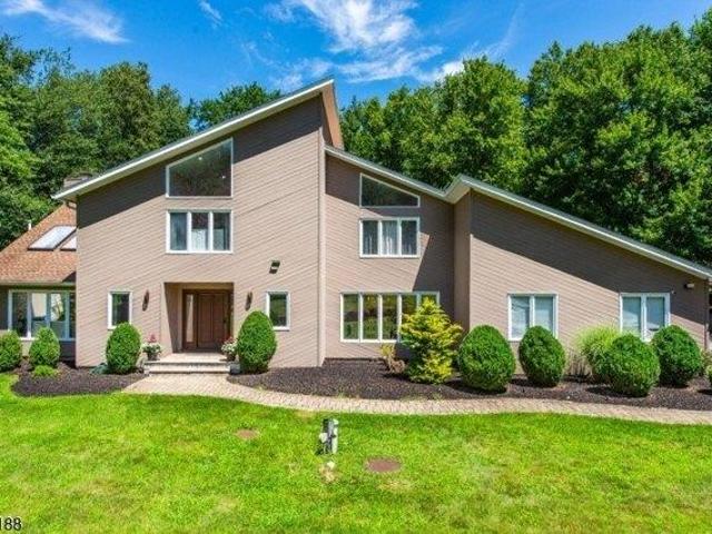 House for sale in Meriden, Rockaway Township