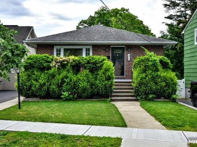 House for sale in Rutherford, New Jersey