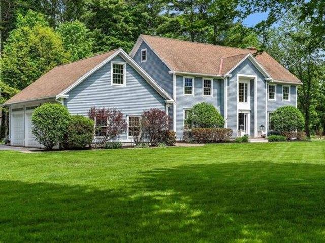 House for sale in New Hampshire