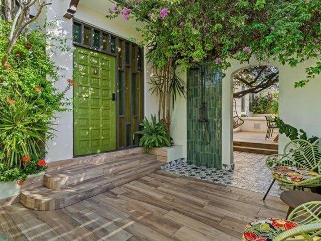 House for sale in San Juan