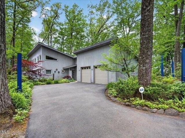 House for sale in Saratoga, New York