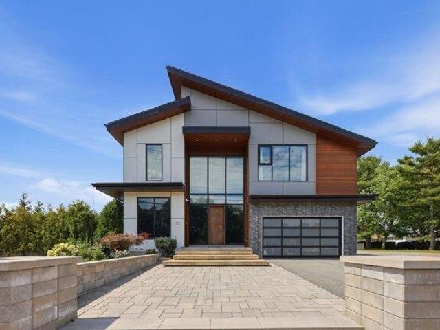 House for sale in Saugus, Massachusetts