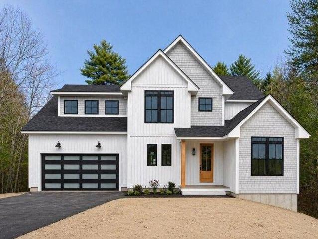 House for sale in Scarborough, Maine