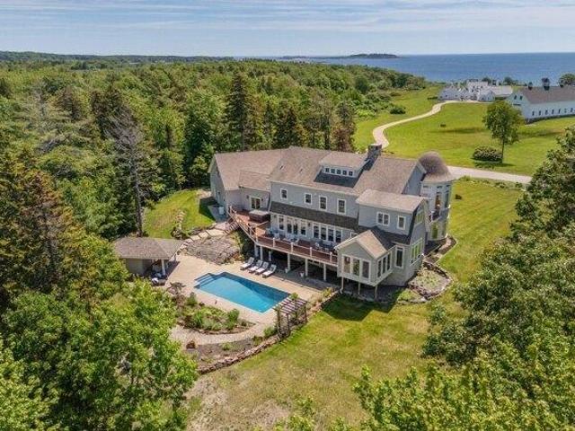 House for sale in Scarborough, Maine
