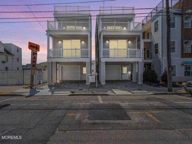 House for sale in Seaside Heights, New Jersey