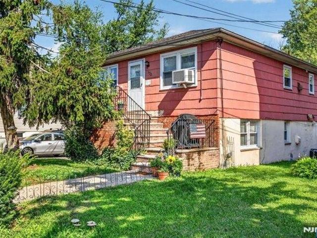 House for sale in Hudson, New Jersey