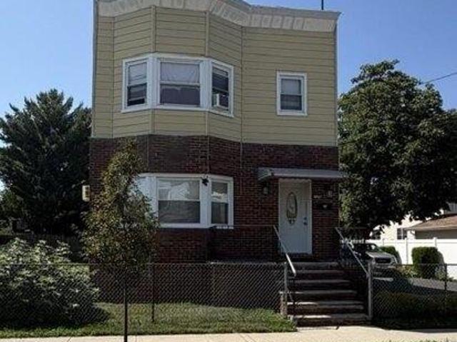 House for sale in North End Business District, Secaucus