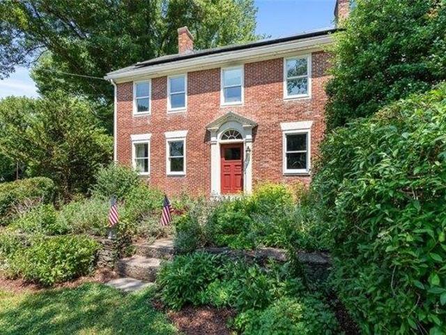 House for sale in Seekonk, Bristol County
