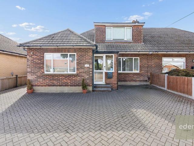 Bungalow for sale in Bluebell Hill, Tonbridge and Malling