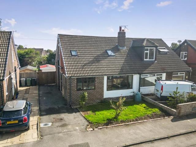 Bungalow for sale in West Yorkshire