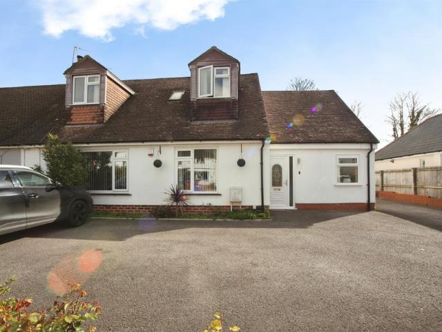 Bungalow for sale in Falcon Lodge, Wales