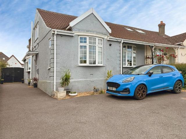 Bungalow for sale in Feckenham, City Of Bristol