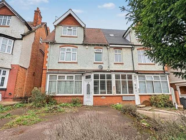 Farm for sale in Wake Green, Birmingham
