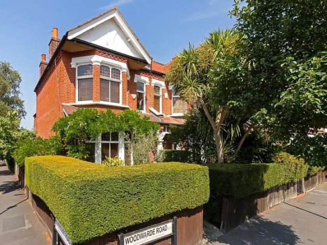 Farm for sale in Dulwich Village, Greater London