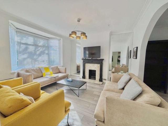 Farm for rent in Greater London