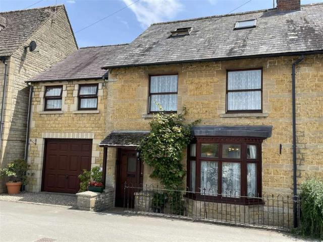 Farm for sale in Fossebridge, Gloucestershire