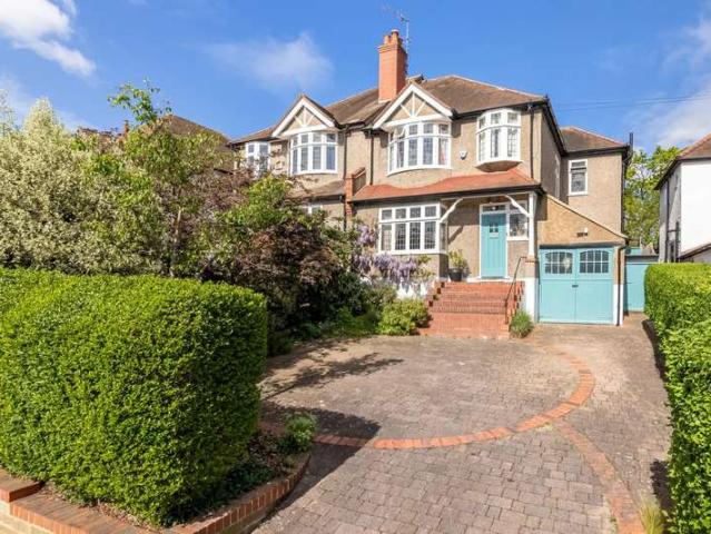 Farm for sale in Tulse Hill, Greater London