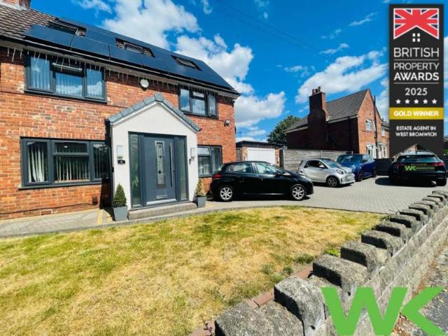 Farm for sale in Charlemont, West Bromwich