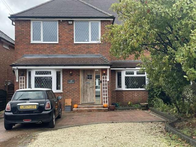 Farm for sale in Wooburn, Bourne End