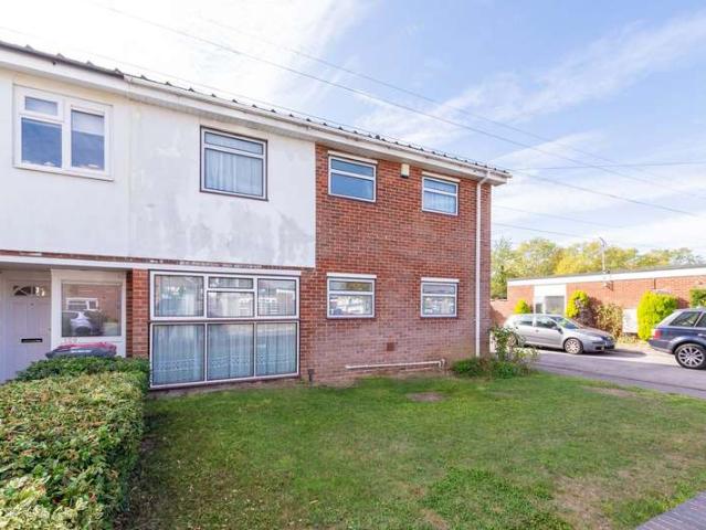 Farm for sale in Chalvey, Slough