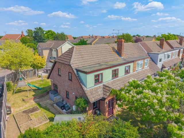 Farm for sale in Duton Hill, Essex