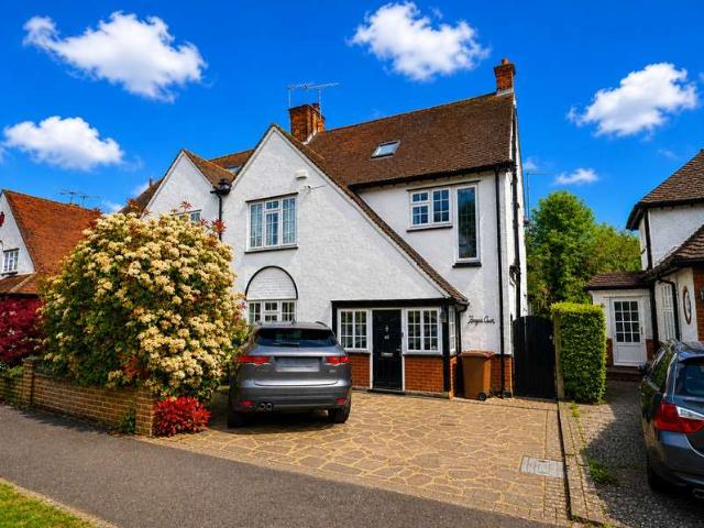 Farm for sale in London Borough of Harrow, Greater London