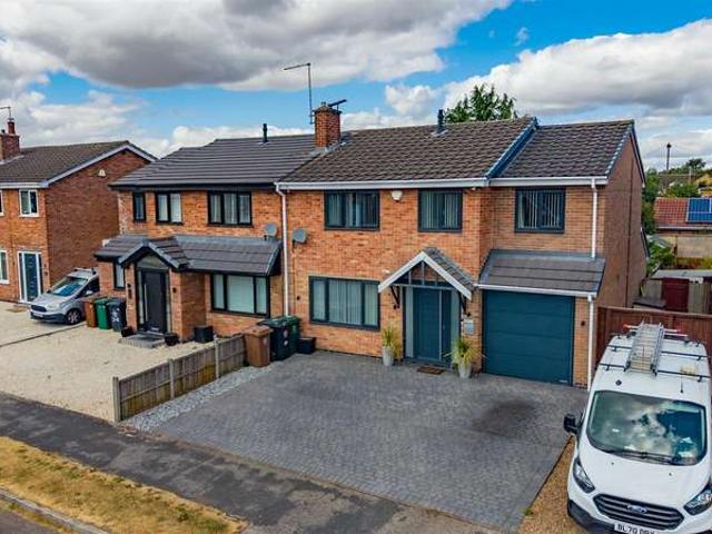 Farm for sale in Egginton, East Midlands