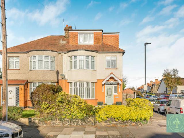 Farm for sale in Edmonton, Greater London