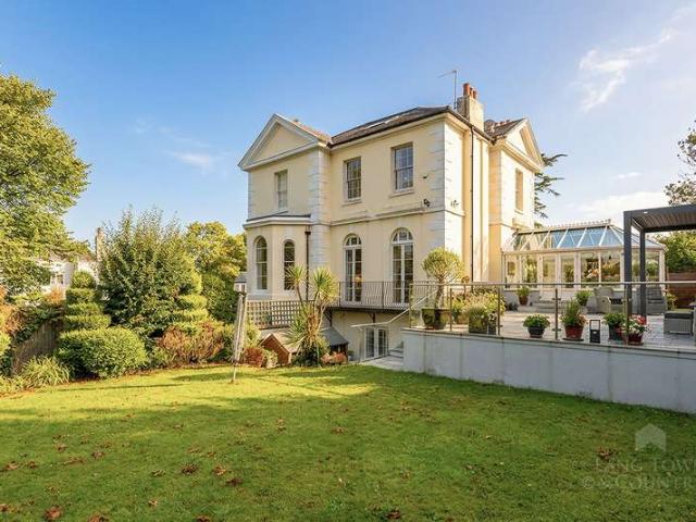 Farm for sale in Mount Wise