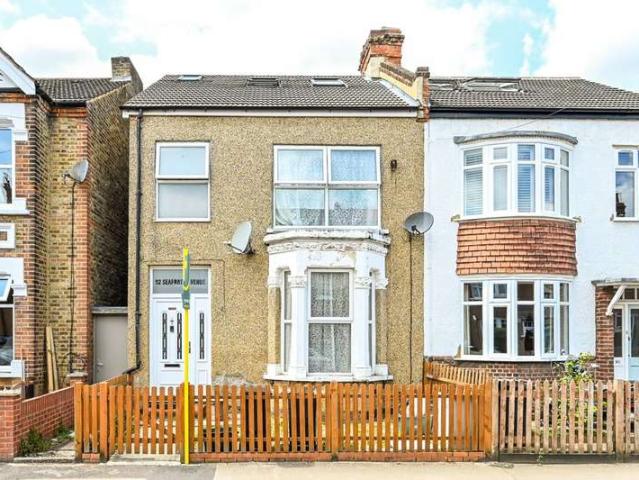 Semi Detached House for sale in Motspur Park, West Barnes
