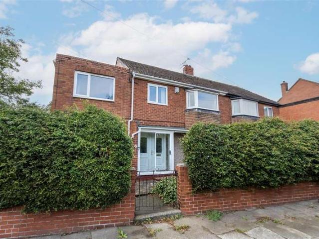 Farm for sale in New York, Monkseaton